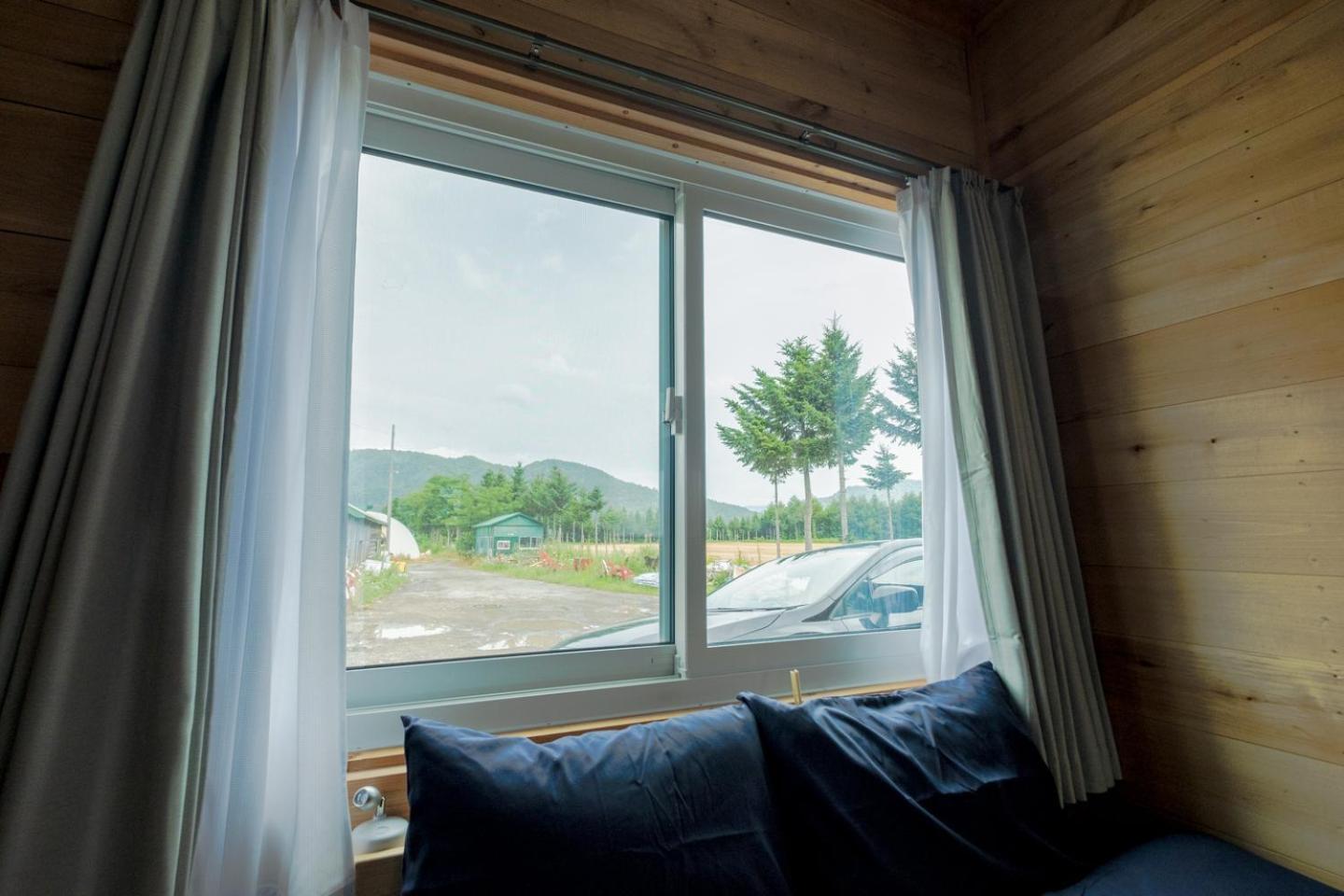 Furano Log House Farm Resort Екстер'єр фото