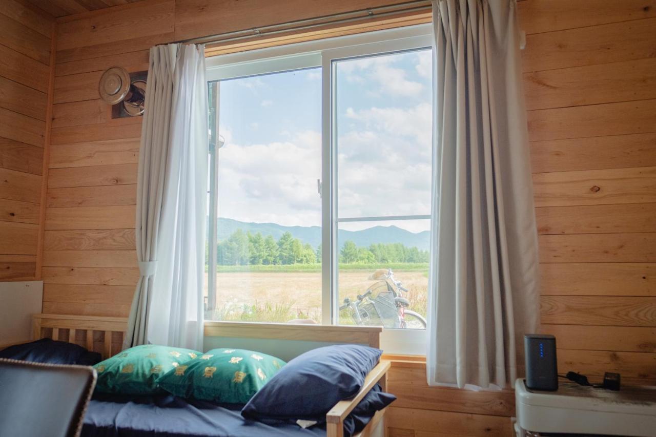 Furano Log House Farm Resort Екстер'єр фото